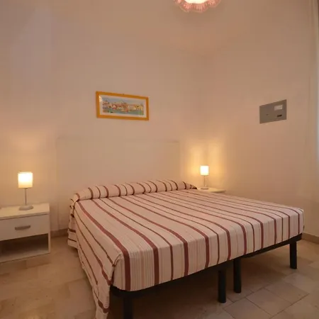 Angela E Pordenone * 比比翁